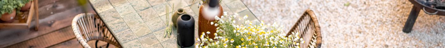 Bloementerras in de lente