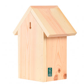 Schuilplaats voor bijen in natuurlijk hout